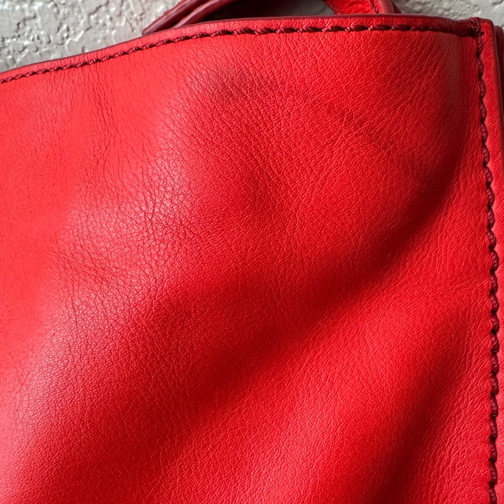 Fossil Chili Red Leather Saddle Bag - Picture 4 of 13